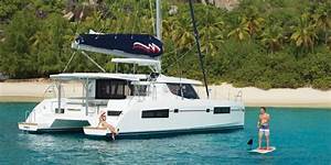 Sailing Catamaran: Moorings 4500 - 4 Cabin Catamaran