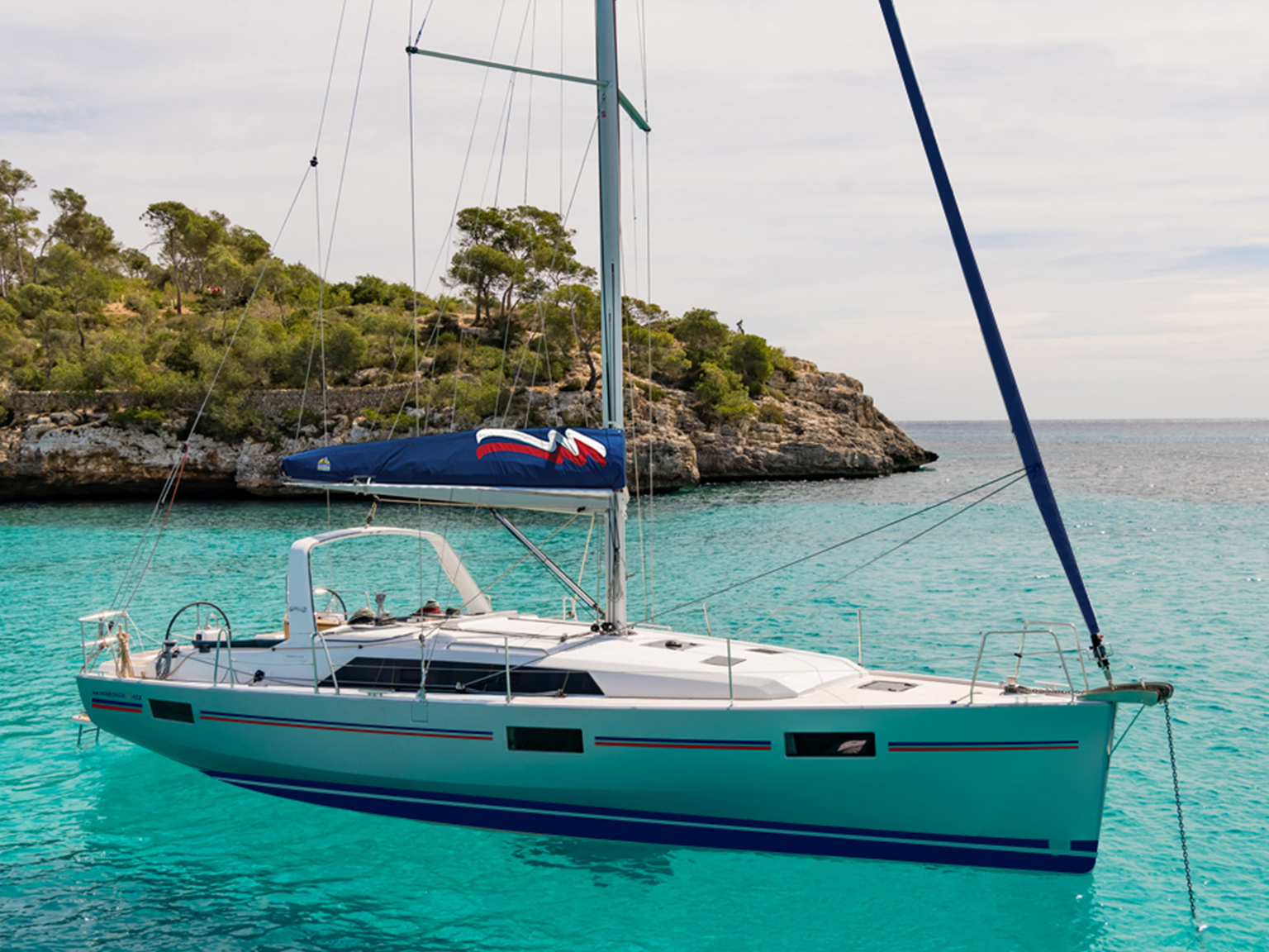 Sailing Monohull: Moorings 42.1 - 3 Cabin Monohull