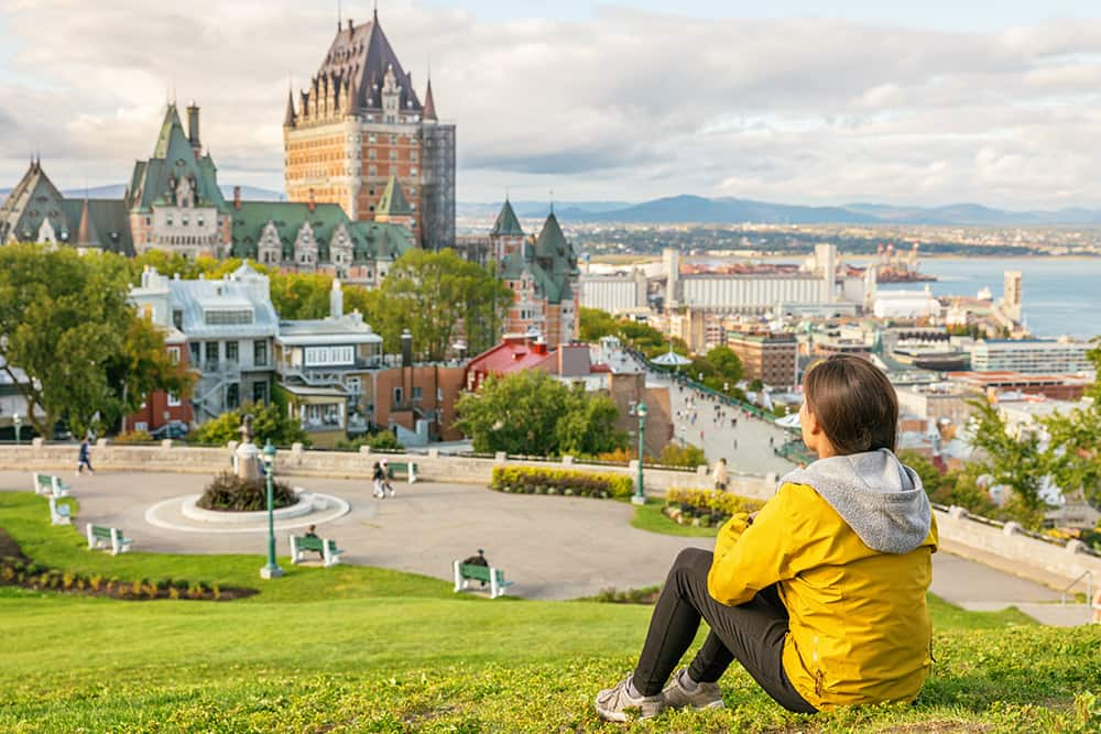 Runner by historic Quebec City