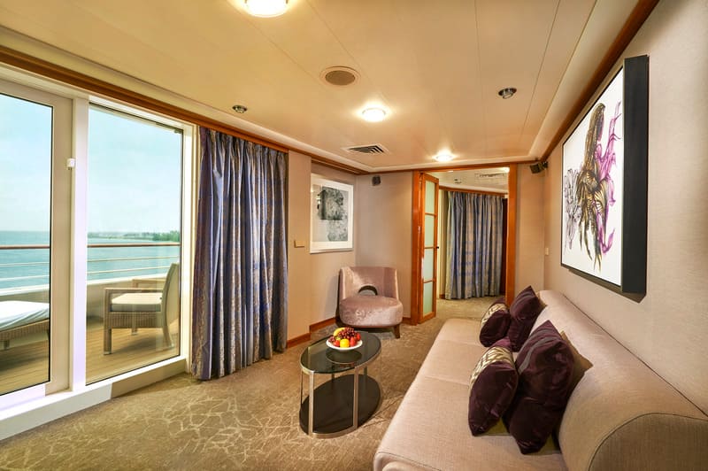 Norwegian Sun Penthouse Living Room