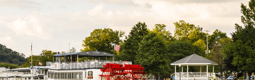 Best Travel agency for cruises in Michigan. Use the cruise travel agent experts at Vincent Vacations travel agency. They have cruise agents in Michigan ready to help. In travel since 2002, Vincent Vacations has the best cruise travel agents certified and awarded in ocean cruises, river cruises, expedition cruises, yacht style, sailing vacations and more.