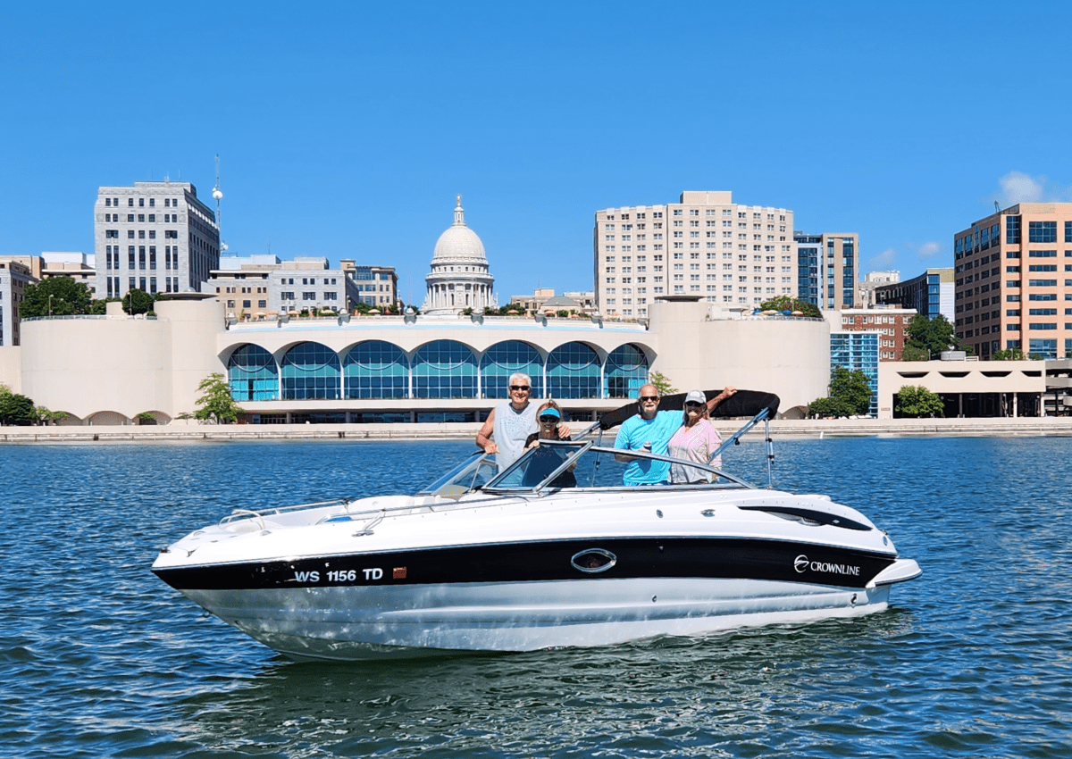 become a travel agent in wisconsin