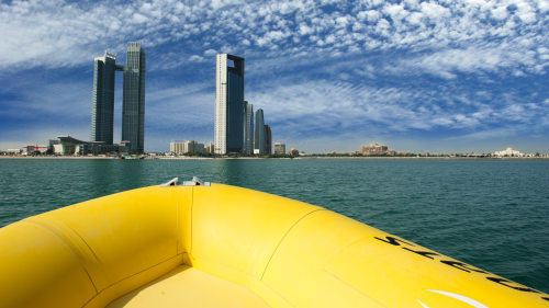 Emirates Palace, Lulu Island & Corniche Sightseeing Tour on The Yellow Boats