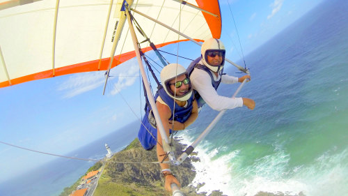 Tandem Hang Gliding Experience by Byron Airwaves