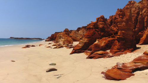 Cape Leveque 4x4 Full-Day Tour by Australian Pinnacle