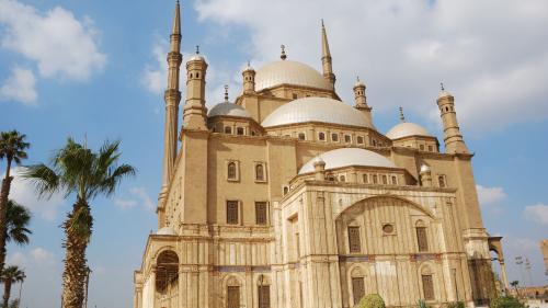Cairo Full-Day Tour with Lunch via Bus