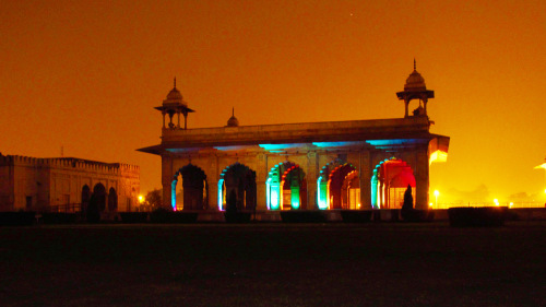 Sound & Light Show at the Red Fort with Dinner by Le Passage to India