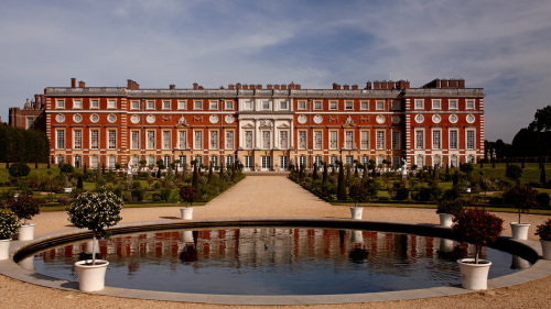Skip-the-Line: Hampton Court Palace