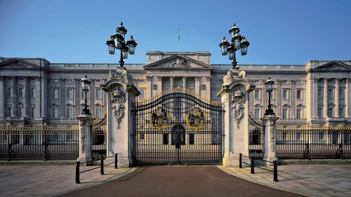Buckingham Palace Tour with Afternoon Tea by City Wonders