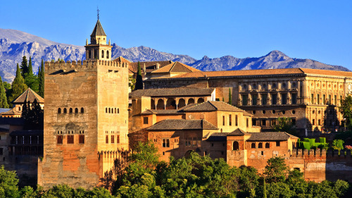 5-Day Gems of Andalusia Tour: Seville, Cordoba, Granada & Toledo