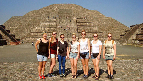 Small-Group Teotihuacan, City Markets & Food Tour by Urban Adventures