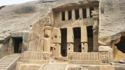 Private Half-Day Tour to Kanheri Caves