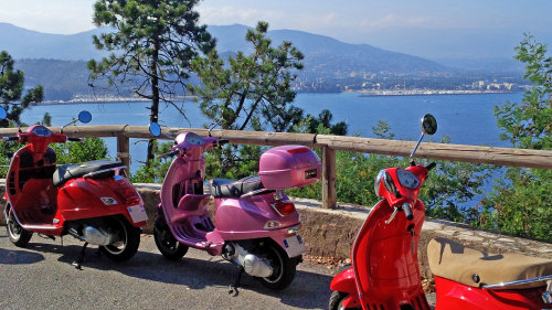Small-Group Best of Riviera Tour by Vespa