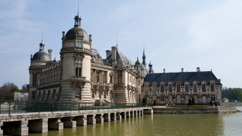Chantilly Castle, Stables & Gardens Full-Day Trip