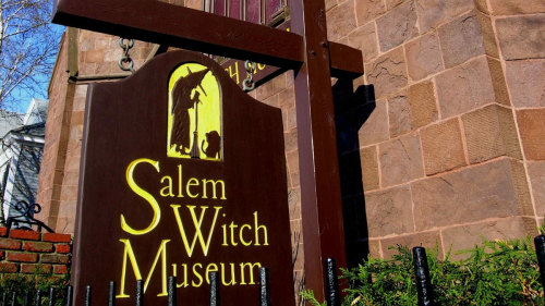 Discover Salem Passport