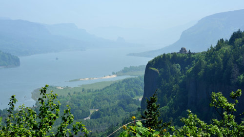 Columbia Gorge Wine & Waterfalls Tour