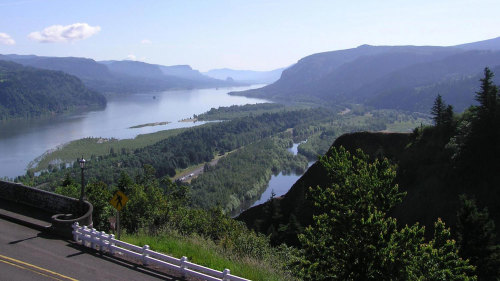 Multnomah Falls & Columbia River Gorge Tour