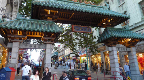 Chinatown Tong Wars Walking Tour with Dim Sum by Walk SF Tours