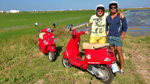 Discovery of the City & Albufera National Park in a Vespa