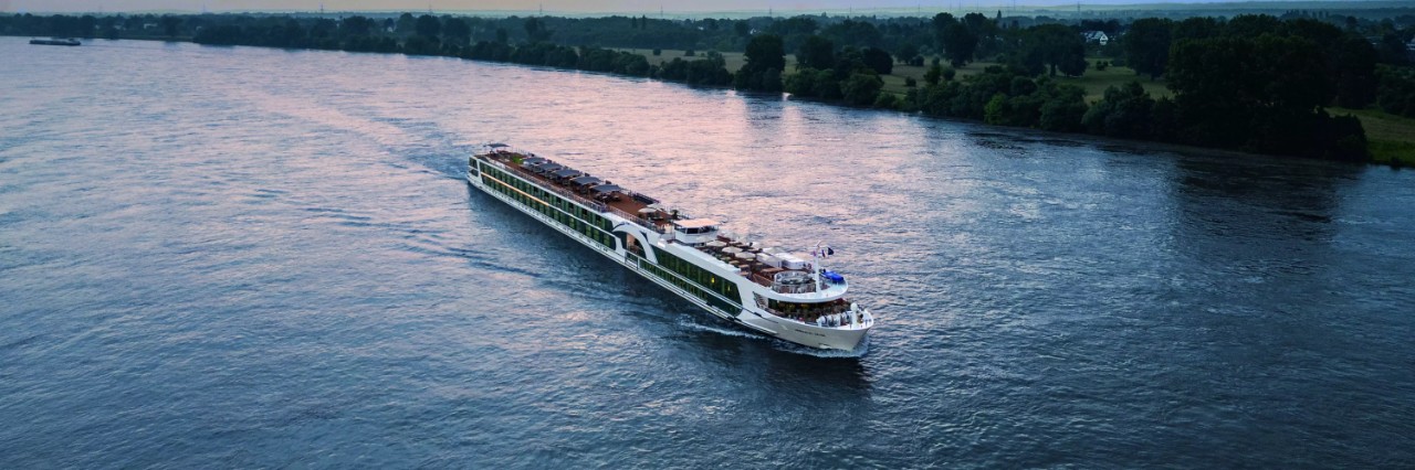 AMADEUS Nova Green Hybrid Ship