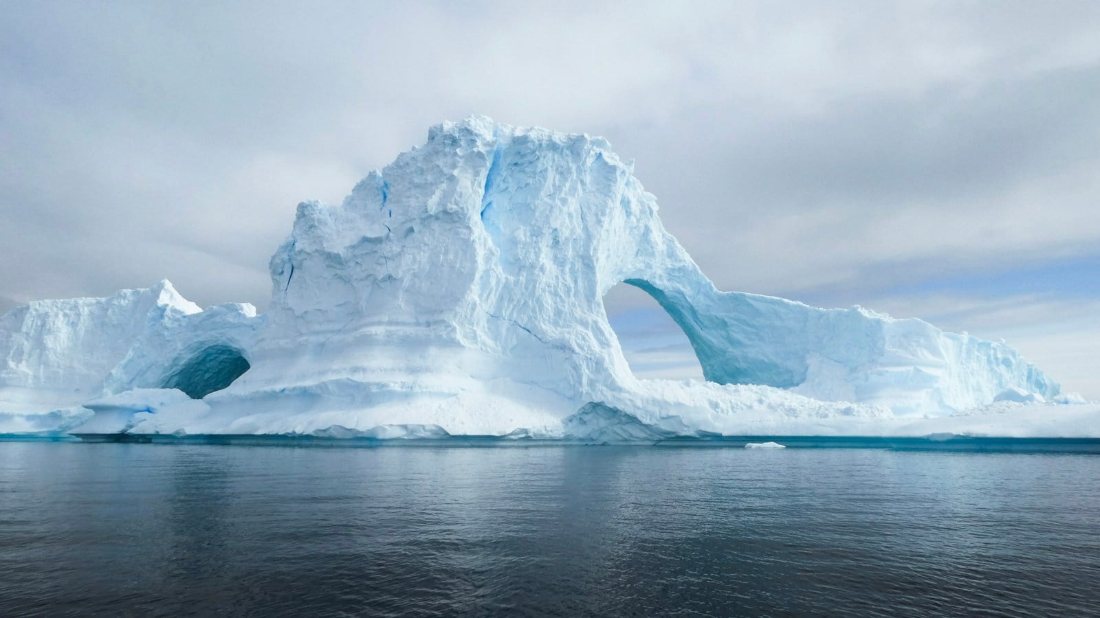Drake Passage vs Flying