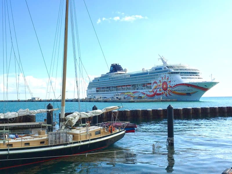  Norwegian Sun Undergoes Bow-to-Stern Enhancements