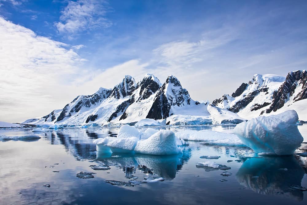 2021 Antarctica Cruises with Norwegian 2021 Antarctica Cruises with Norwegian