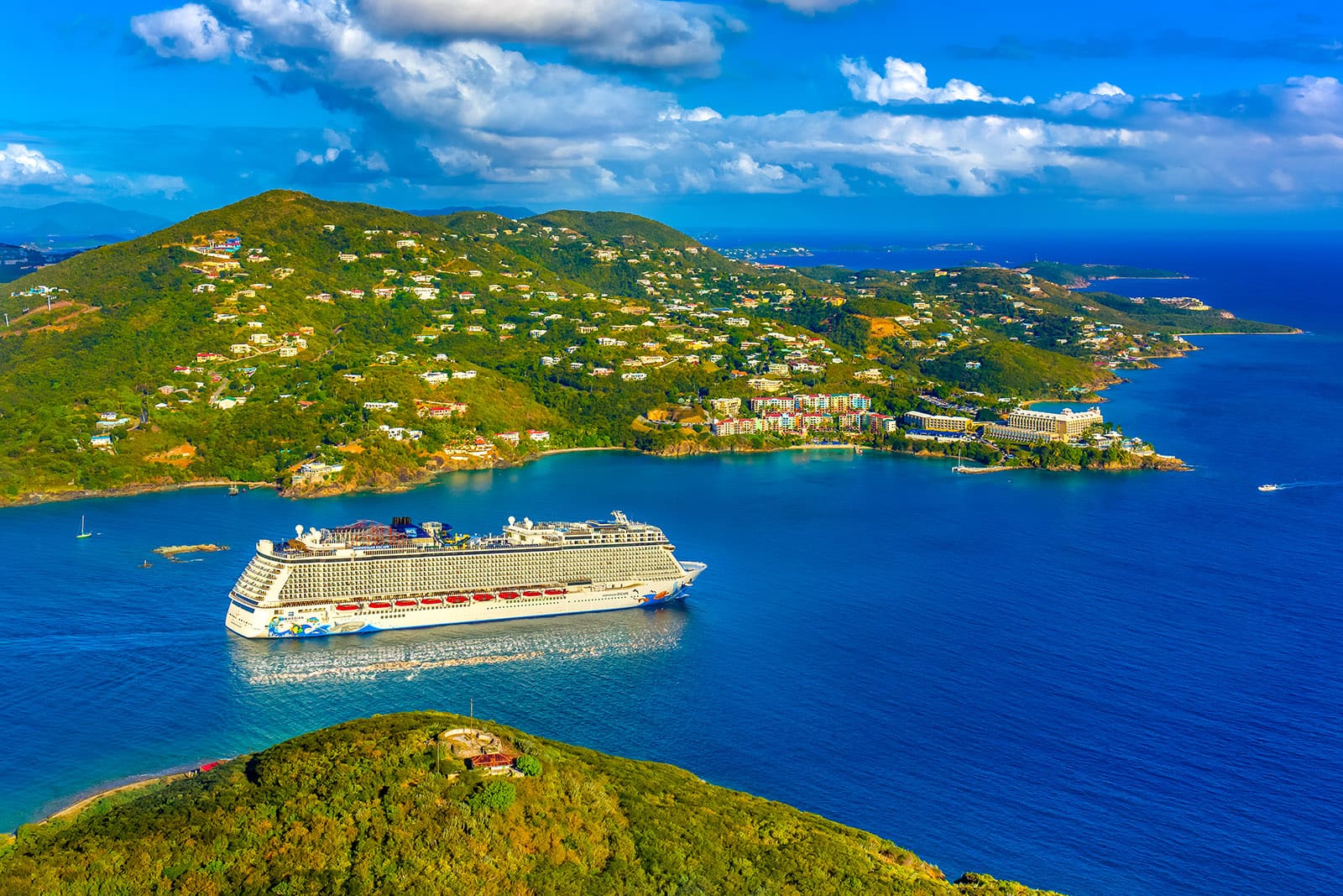 Caribbean Cruises from New York Explore Caribbean Cruises from New York with Norwegian