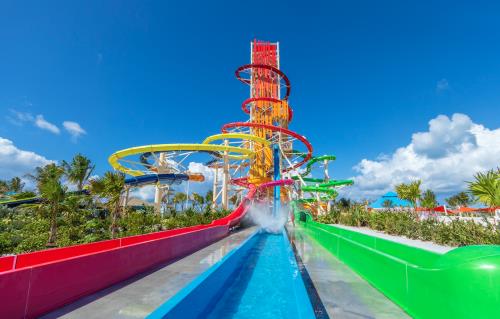 First Look: Unveiling the Tallest Waterslide in North America, Daredevil’s Peak, on Perfect Day at CocoCay