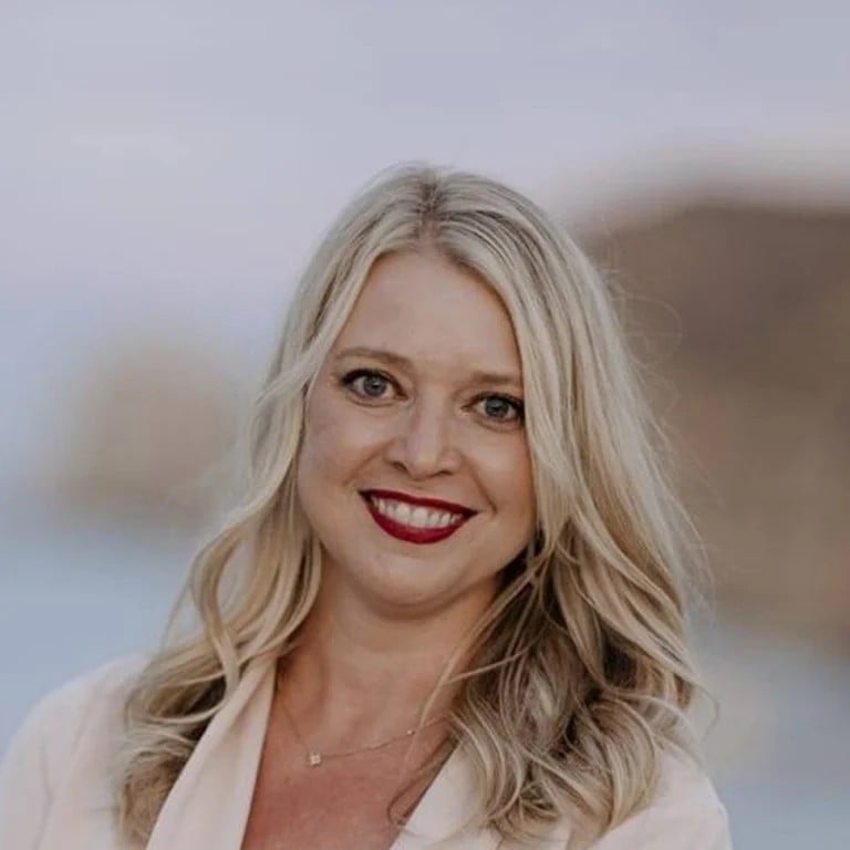 Lia Vincent, Master Cruise Counsellor at Vincent Vacations