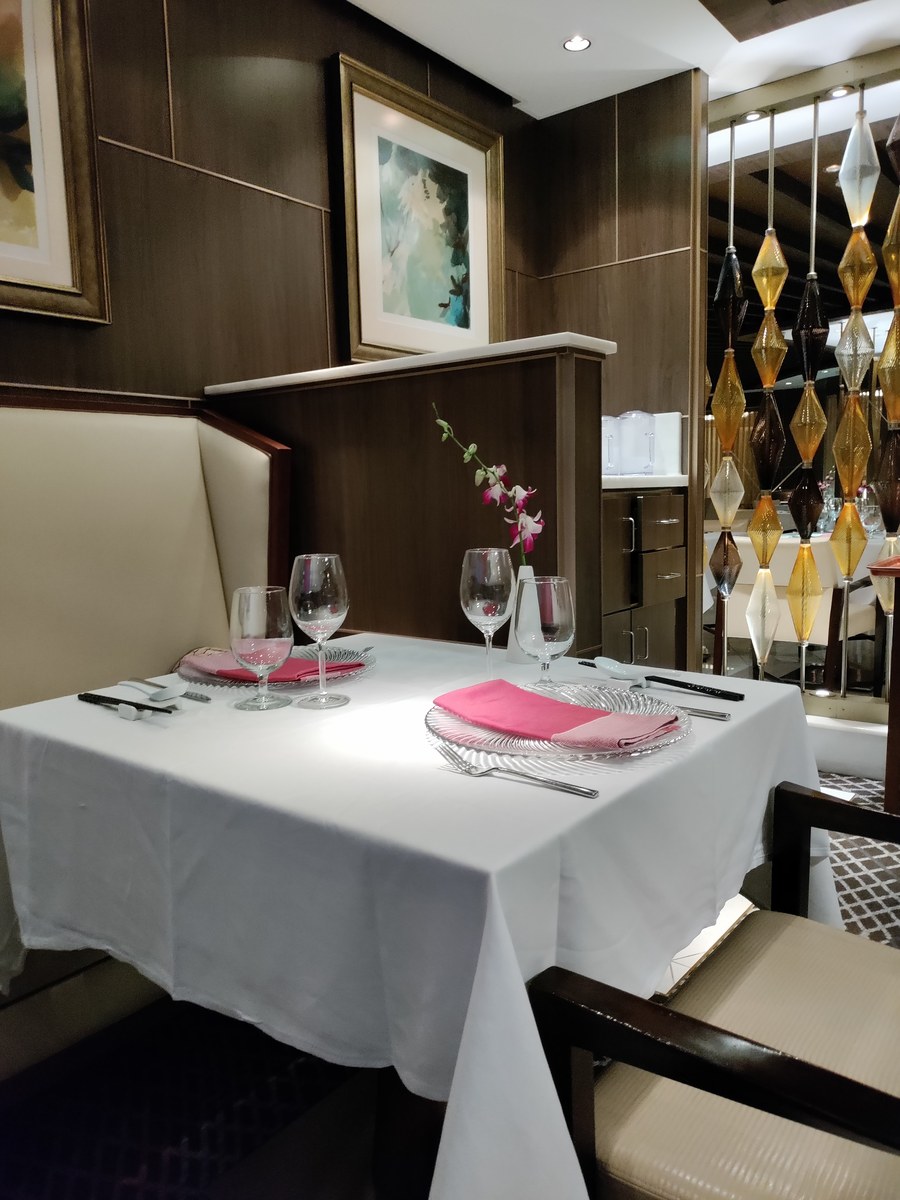 Harmony Cantonese specialty dining on Majestic Princess