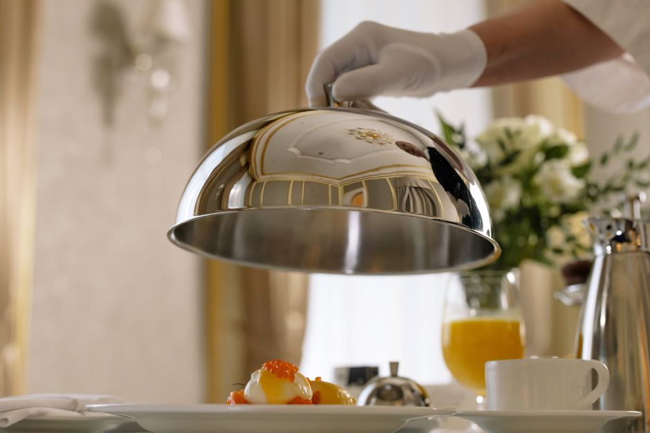 Cunard Queens Grill & Princess Grill Luxury Suites Travel Agents