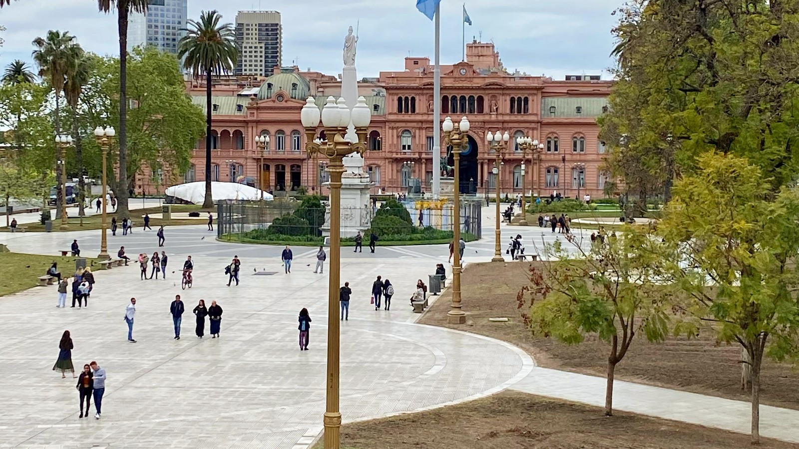 Panoramic view across the iconic Plaza de Mayo and historic monuments in central Buenos Aires