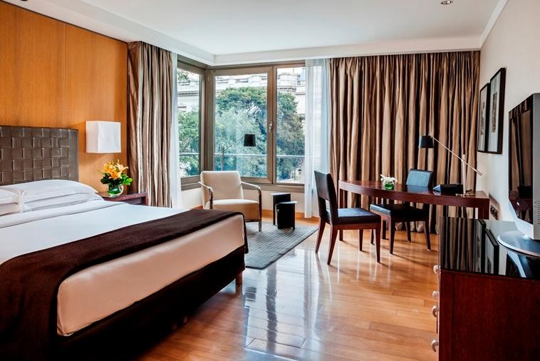 Palacio Duhau Park Hyatt Buenos Aires spacious luxury guestroom