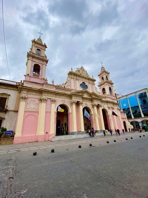 Pastel pink facade of Salta Cathedral on Plaza 9 de Julio
