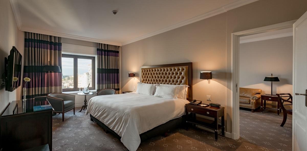 Sofitel Buenos Aires Recoleta executive luxury suite living room