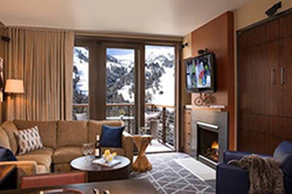 Hotel Terra guest room with fireplace