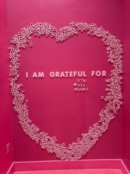 Interactive I am Grateful for Miami installation at Museum of Ice Cream