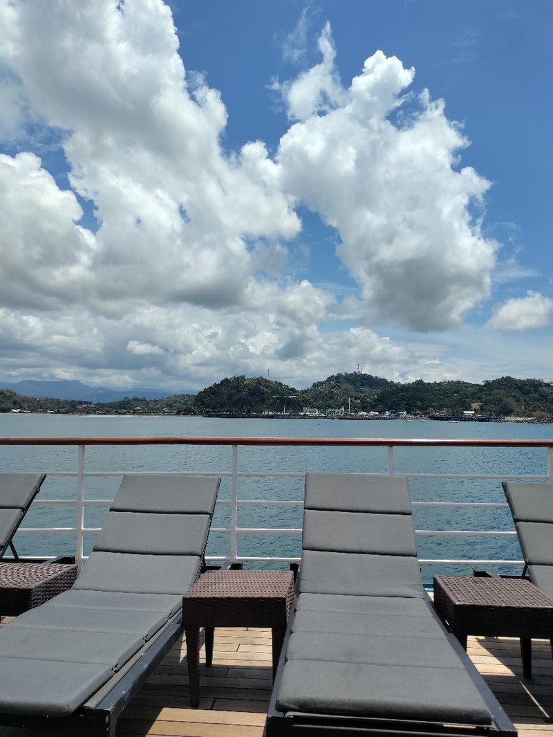 Top teak deck of Wind Star under sail