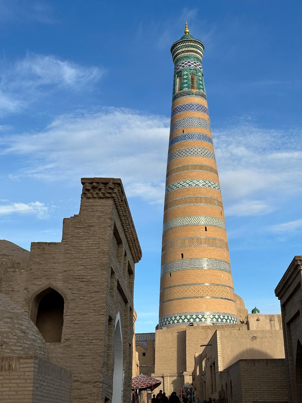 Islam Khoja Minaret towering over Khiva