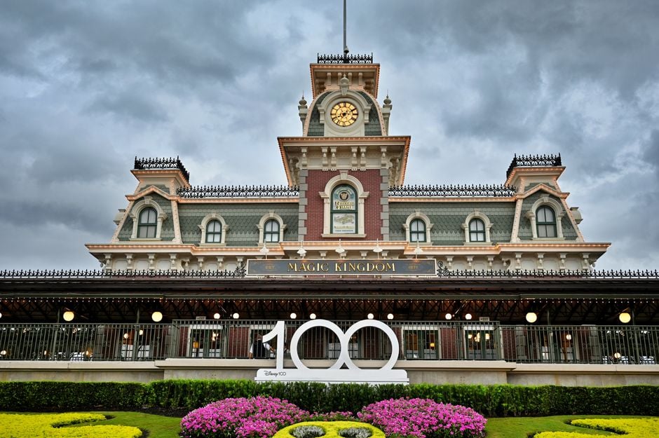 Disney Private Vip Tour Services Travel Agents
