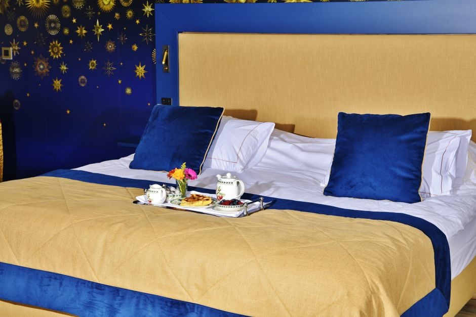 Disney Cruise Line Wish Tower Suite & Concierge Travel Agents