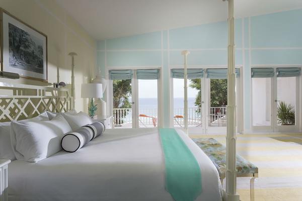 Ocean View Junior Suite with bright Caribbean dÃ©cor