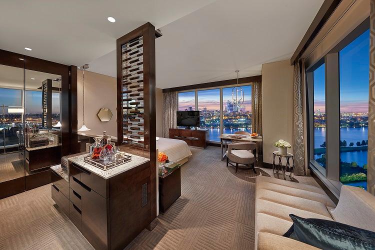 Studio Room with expansive open-plan layout and bespoke contemporary furnishings