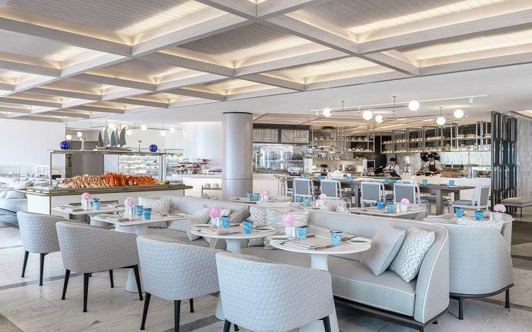 Akoya oceanfront restaurant with show kitchens