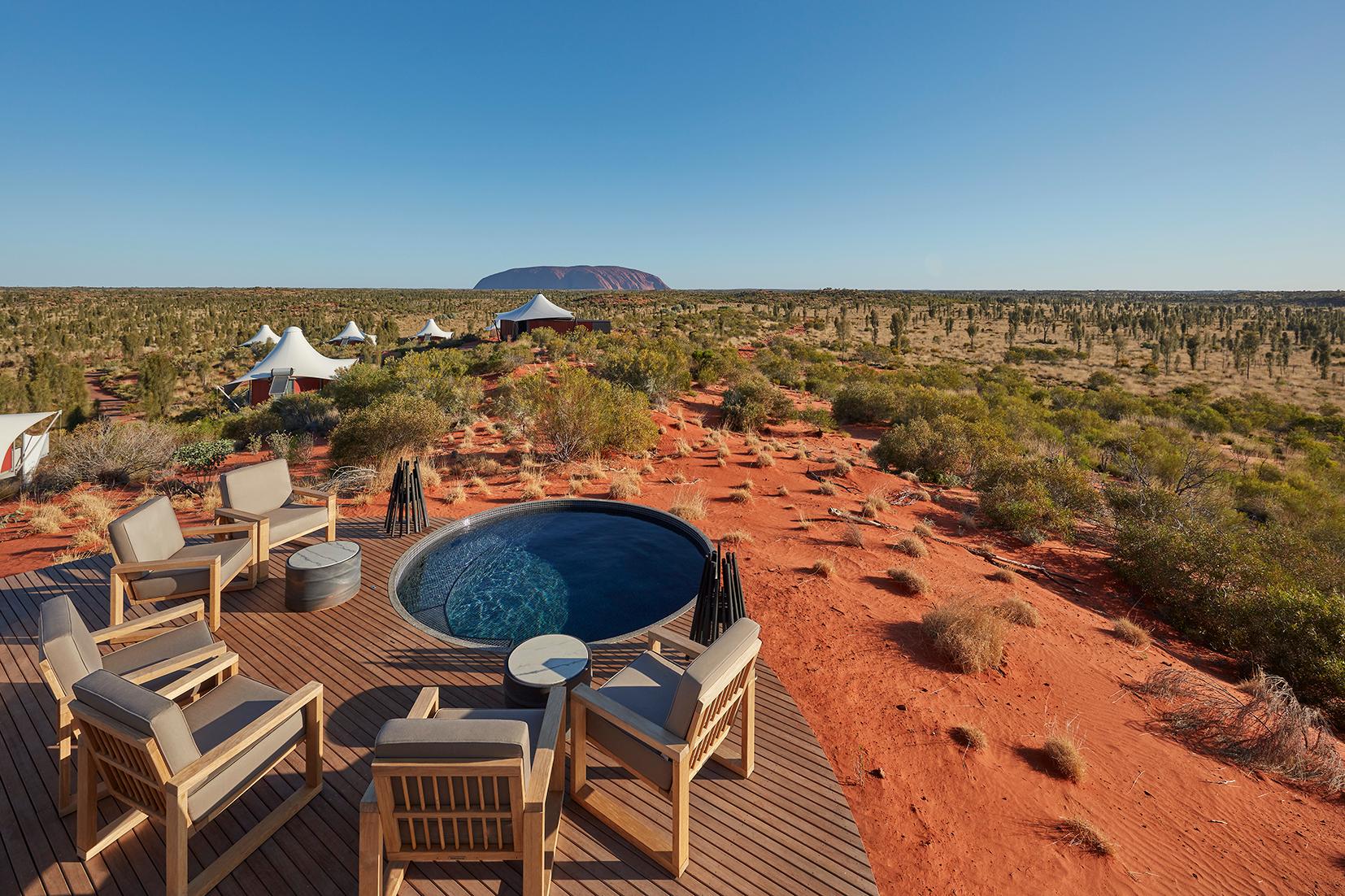 Longitude 131° luxury hotel Australia