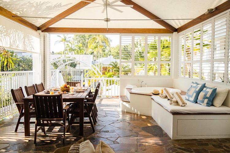 Villa Casablanca with Private Plunge Pool and King Spa
