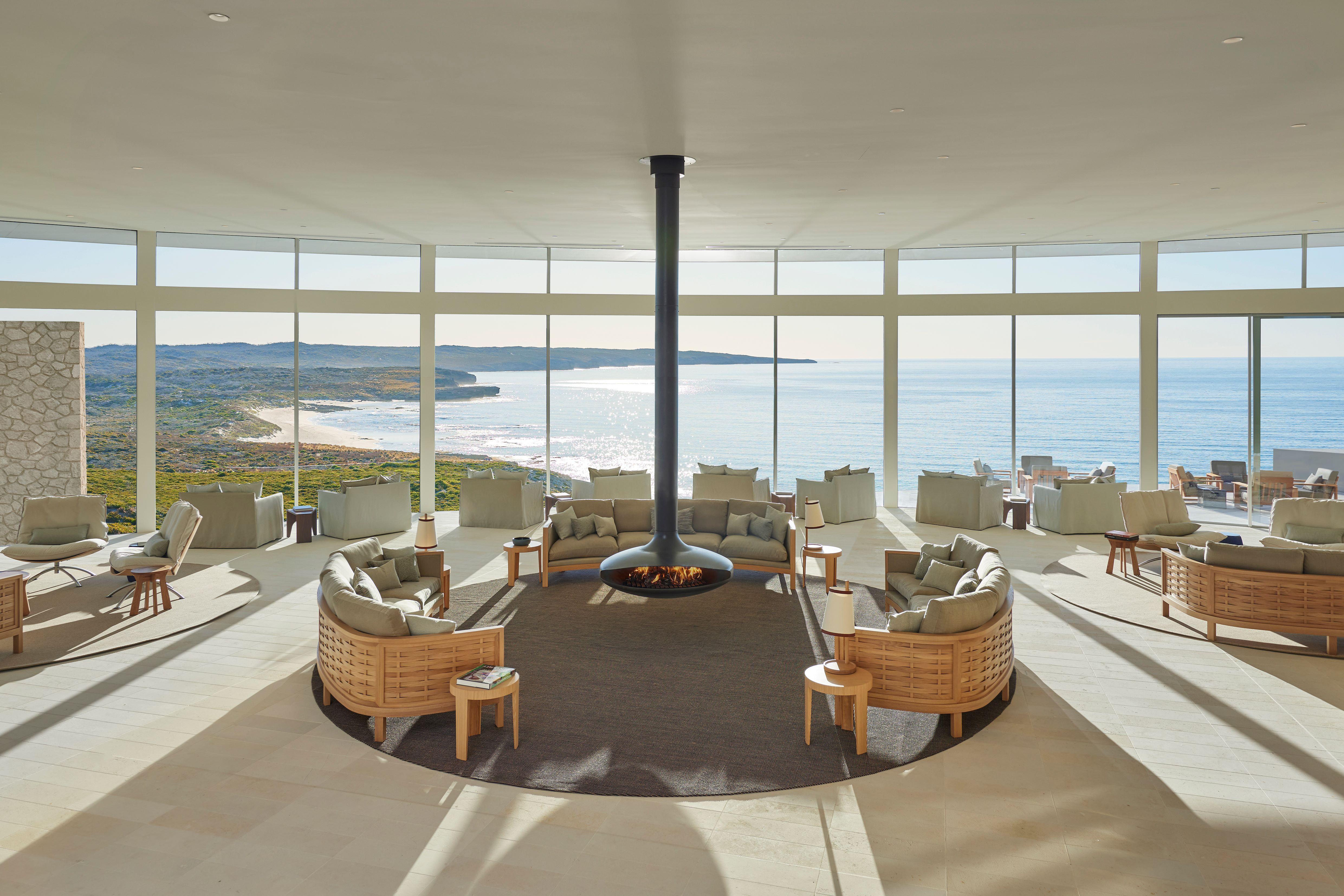 Southern Ocean Lodge luxury hotel Australia