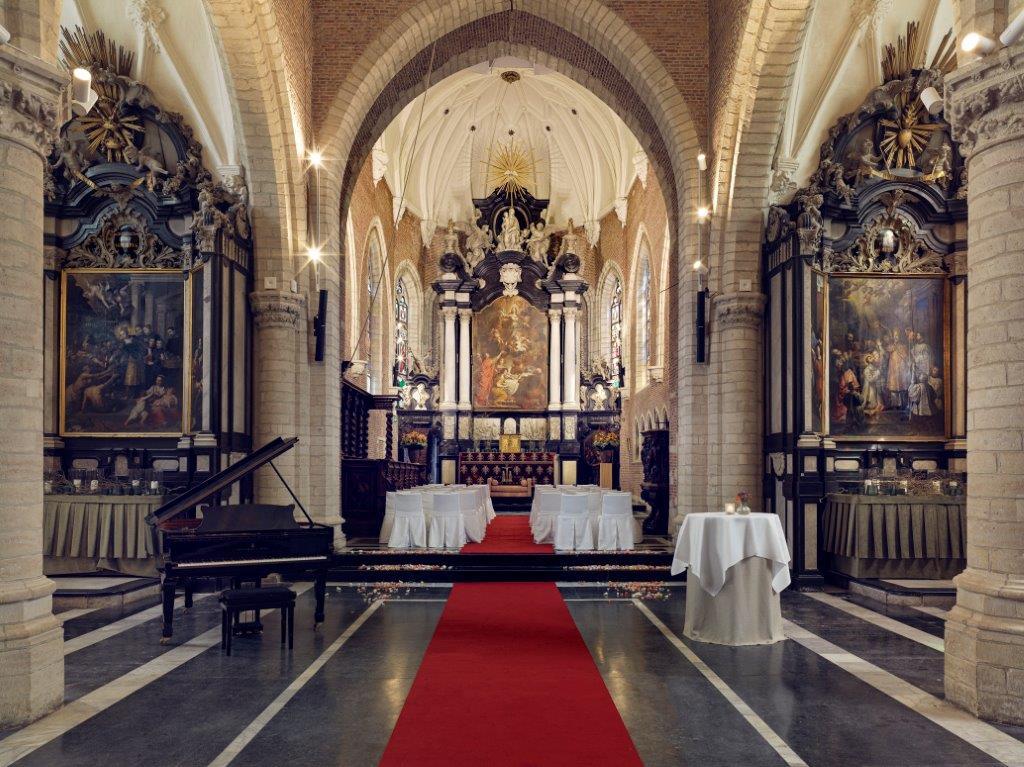 Restored 15th-Century Consecrated Monastery Chapel