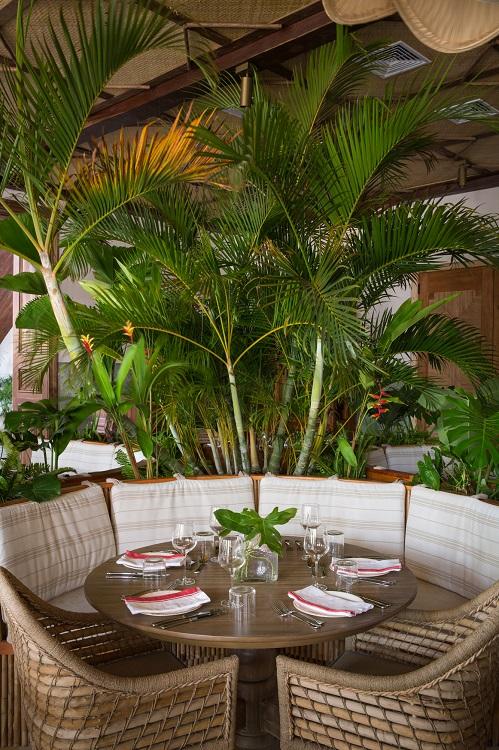 Limilia Restaurant outdoor dining terrace